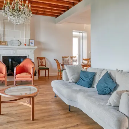 Lin Et Maree Face Océan * Le Croisic